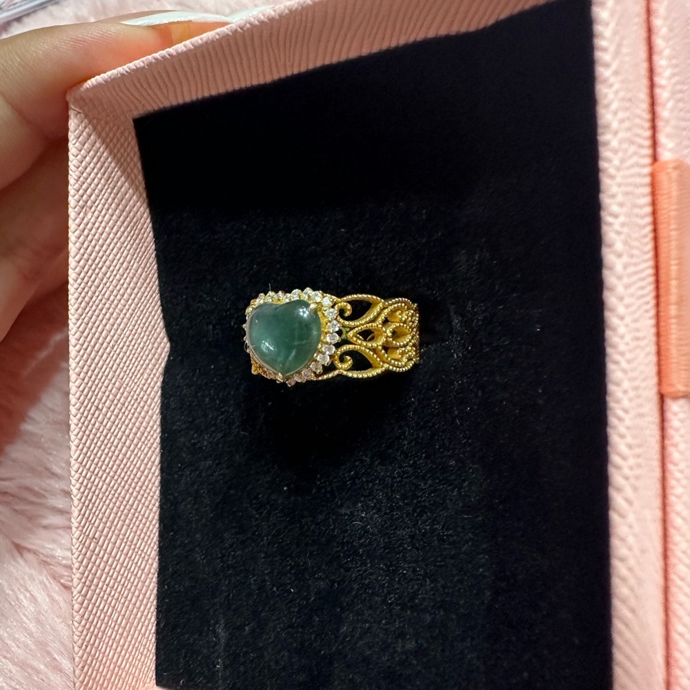 Jade Heart Lace-band Ring
